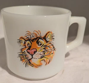 Vtg Fire-King Tony Tiger Esso Gas “Put a Tiger in Your Tank” Milk Glass Mugs - Picture 1 of 6