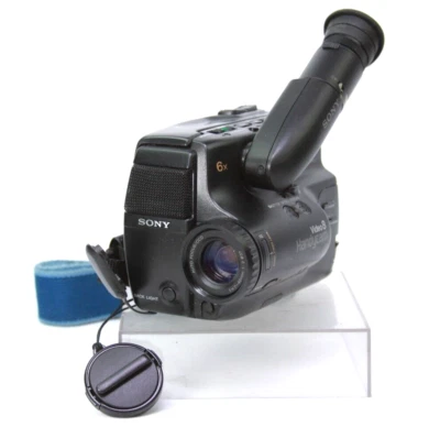 Sony Handycam CCD-TR4 6x Video8 Camcorder Player Works but has Video out Probs - Image 1 of 4