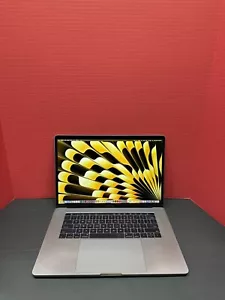 2017 Apple MacBook Pro A1707 15.0" i7 2.80GHz 16GB RAM 512GB SSD MPTR2LL/A - Picture 1 of 14