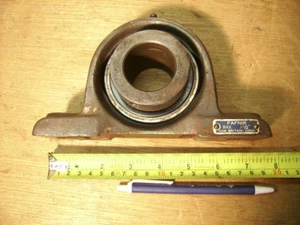 Fafnir 1 1/2" Dia Bore Pillow Block Bearing 2 bolt - Picture 1 of 6