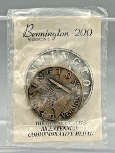 Medalla Conmemorativa del Bicentenario del Club Rotario Bennington Vermont 200 1777-1977 - Imagen 1 de 6