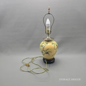 Vintage Wescal Chinese Porcelain Enamel Table Lamp 20.5" Tall, Without Shade - Picture 1 of 13
