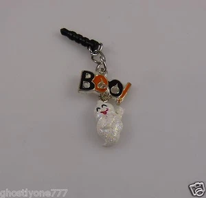 Boo Ghost Ghostly Stecker Handy oder iPad Charm Ohrkappe Staubstecker - Bild 1 von 5