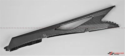 Protector de cadena de rally 2018-2022 KTM 790/890 Adventure, R - 100 % fibra de carbono Foto 1 de 3