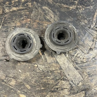 2010-2016 HYUNDAI GENESIS COUPE RADIATOR BOTTOM BRACKET BUSHING SET OEM USED - Image 1 of 4