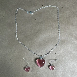 Vintage Avon rosa Herz Silber Kette Halskette und passende Ohrringe Kindergröße - Bild 1 von 13