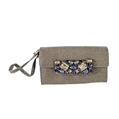 'POSH' BNWOT TEXTURED GREY WRIST STRAP MULTI POCKET BEADED CLUTCH BAG - image 1 of 4