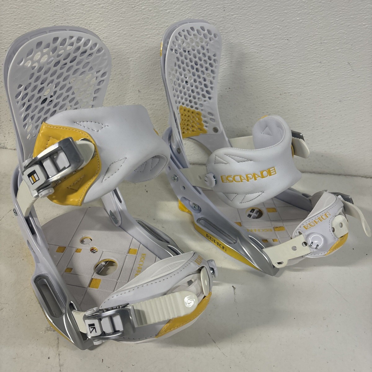 バートン エスカペード Mサイズ EST ウィメンズ Burton Step On® エスカペイド EST® バインディング