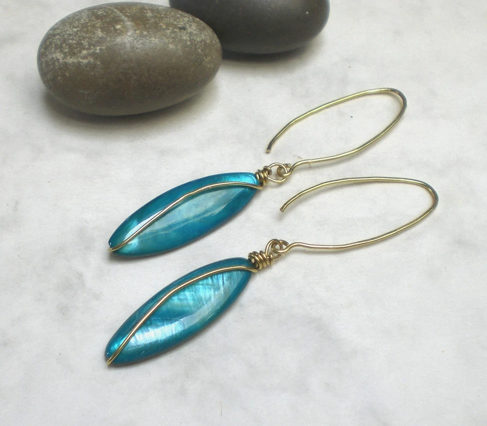 Lange Perlmutt Messing Ohrringe, oval Ohrhänger Blattform handmade, o974 - Bild 1 von 4