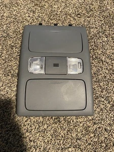 05-11 TOYOTA TACOMA Overhead Storage Console Map Dome Light Gray - Picture 1 of 4