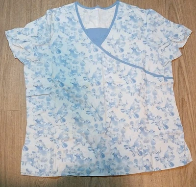  Womens Scrub Top V Neck Multicolor Size 2X - Image 1 of 3