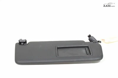 2017-2020 AUDI A3 8V SEDAN PARA-SOL TETO FRONTAL DIREITO COM ESPELHO FABRICANTE DE EQUIPAMENTO ORIGINAL - Imagem 1 de 4