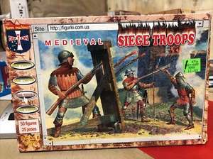 Orion Figures 1/72 scale Medieval Siege Troops plastic figures - Picture 1 of 4