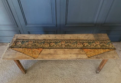 Cantonnière tapisserie brodée à décor floral fin XXe L6215 - Photo 1/4