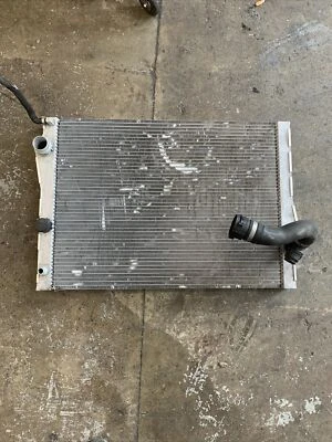 RADIADOR REFRIGERACIÓN MOTOR 17117533472 BMW X5 E70 MK2 X6 E71 2009 3,0 DIÉSEL Foto 1 de 3