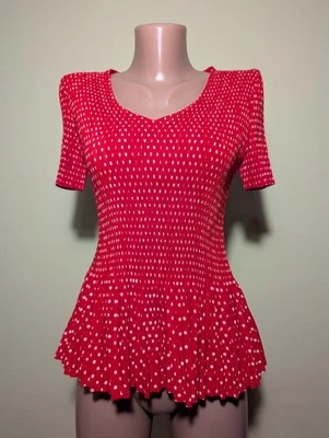 Blusa top plisada acampanada con cuello en V lunka roja estilo muñeca bebé talla 1 LEO&UGO Foto 1 de 4