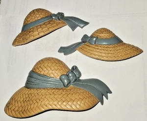 Vintage Rwood blaue Haube Strohhüte Wandbehang Deko - Bild 1 von 2