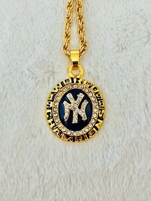 1998 NEW YORK Yankees World Series Championship Pendant Necklace, 🇺🇸 SHIP - Image 1 of 4