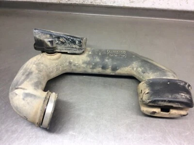 Arctic Cat H1 TRV 700 650 550 08-17 Air Intake Duct 23081007 - Image 1 of 4