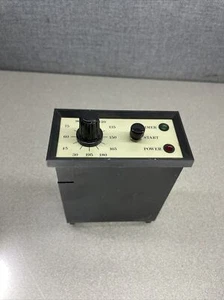 Vintage Equipment Timer - Salvaged - Bakelite - Unbranded - Picture 1 of 19