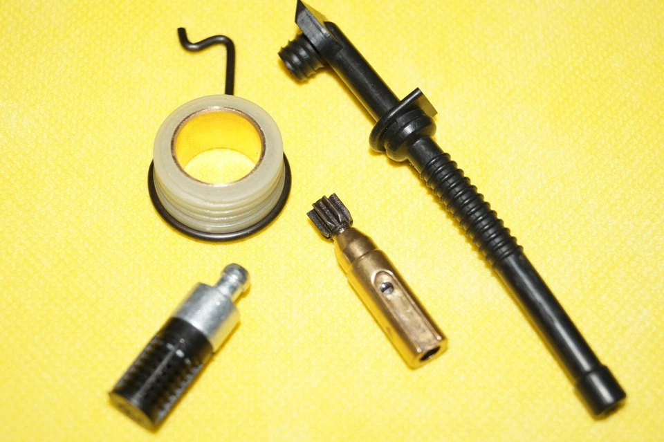 FÜR STIHL Schnecke Ölpumpe Stihl 017 018 MS170 MS180 Ölleitung Filter Öl Antrieb Ölfilter