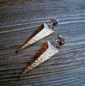 Rhinestone Earrings Long Spike Drop Dangle Retro Fashion Jewelry Gold Tone - Picture 1 of 4