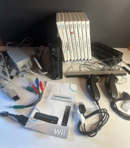 Nintendo Wii Konsolenbundle Multiplayer Schwarz HDMI 8 Spiele 2 Controller TOP✅ - Bild 1 von 5