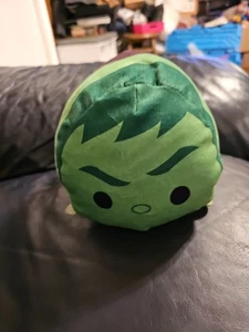 Disney Marvel Tsum Tsum Avengers Hulk 8 in x 5 in mini peluche verde e nero - Foto 1 di 8