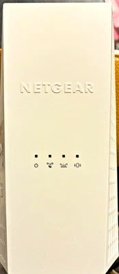 Extensor de malha WiFi NETGEAR AC1900 - EX6400100NAS com repetidor WiFi bônus - Imagem 1 de 4