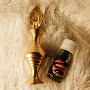 Brass Surma Dani – Traditional Kohl Bottle for Eye Makeup & Eyeliner for woman - Picture 1 of 11