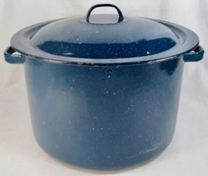 Graniteware Enamelware Pot Pan & Lid Dark Blue White Speckles (O) AS IS - Picture 1 of 12