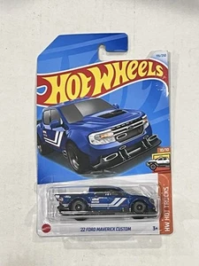 2024 Hot Wheels 22 Ford Maverick Custom Blue 196/250 Hot Trucks Toy Car New - Foto 1 di 6