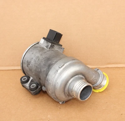 2012–2016 宝马 X1 X3 X4 Z4 328i 428i 电动水泵 11518625097 原始设备制造商二手 — 第 1/4 张图片