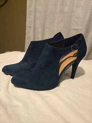 Zapatos de tacón alto Next Forever Comfort para mujer azul marino gamuza talla 6,5/40 Foto 1 de 4