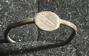 Cincin 19,Hermoso Anillo Romano en Plata con Adornos Geométricos - Imagen 1 de 7
