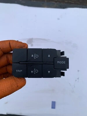 IVECO DAILY HEADLIGHT LEVEL CONTROL SWITCH MK4 2006-2011 2.3 - Image 1 of 4