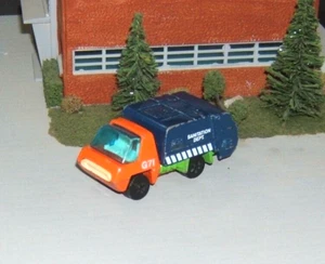 CAMION SANITARI vintage Playart made in Hong Kong - Foto 1 di 4