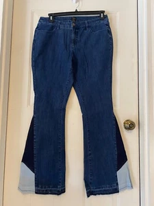 G.I.L.I. Regular Novelty Flare Leg Denim Jeans SZ 12 - Picture 1 of 3