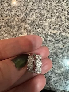 14k White Gold 1 Carat Diamond Flower Cluster Earrings - Picture 1 of 4