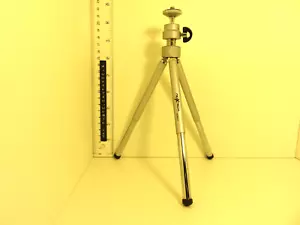 Vintage Nexxtech SLR Mini Camera Tabletop Tripod Model 1608007 Grey Chrome 1/4" - Picture 1 of 1