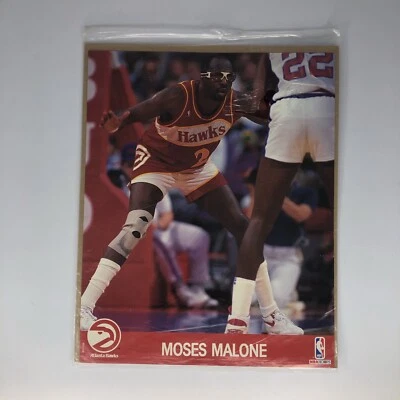 Moses Malone Defense Houston Rockets NBA 1990 NBA Hoops UNOPENED Action Photo - Image 1 of 4