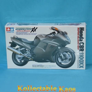 1:12 Tamiya - Honda CBR 1100XX S. Blackbird(74-T14070) - Picture 1 of 1