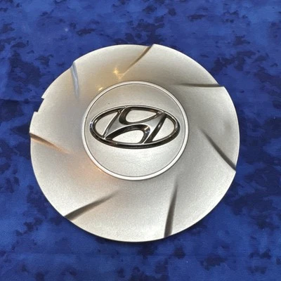 (1) Tapacubos tapacubos tapacubos tapacubos 52960-3X300 OEM 2011-2013 Hyundai Elantra OEM Foto 1 de 4