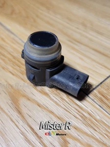 Mercedes-Benz • PDC - Parking Distance Sensor • Used OE • #A0009059300 ×1 - Picture 1 of 7