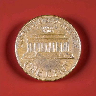 1969 D Floating Roof Lincoln Memorial Penny Error No FG - Image 1 of 4