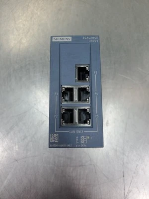 Módulo conmutador Ethernet Siemens 6GK5005-0BA00-1AB2 SCALANCE XB005.          3E-39 Foto 1 de 3