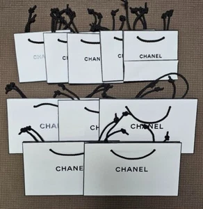 Set of 10 Chanel Shopping Paper Bags 2type size Bulk sale - Picture 1 of 1
