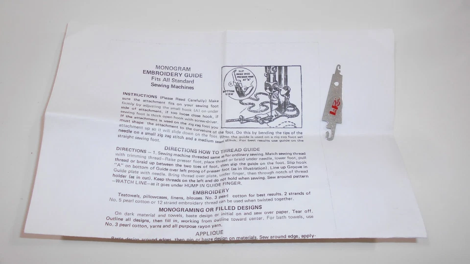 Guía de bordado con monograma - Se adapta a todas las máquinas de coser estándar - con instrucciones Foto 1 de 1