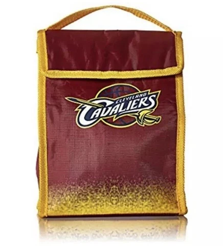 New!!!  Forever Collectibles Cleveland Cavaliers School Lunch Box Cooler Rare Cover