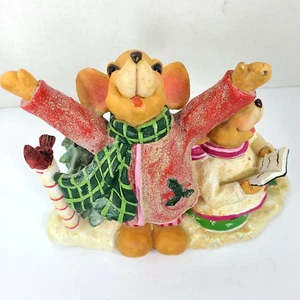 Beth Yarbrough Mice Christmas Tree Figure 7 3/4” - Picture 1 of 12